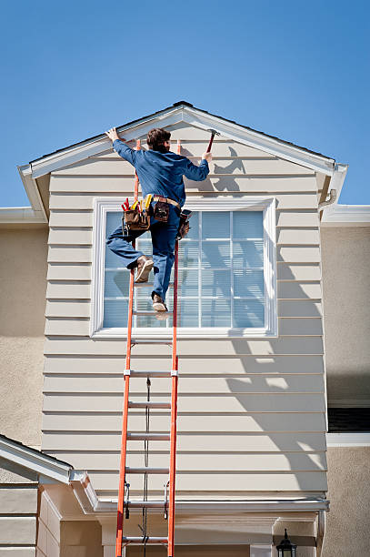 Affordable siding repair and maintenance services in Lawrence, IN